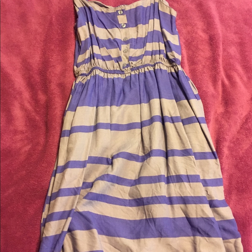 Romper - Picture 2 of 2
